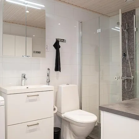 Spacious And Cozy, Well Equipped, 2 Bedroom In Great Location * Tampere