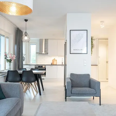 Spacious And Cozy, Well Equipped, 2 Bedroom In Great Location * Tampere